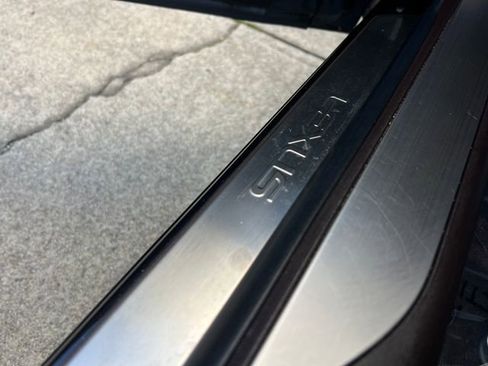 Used 2019 Lexus LS 500 F Sport image 39