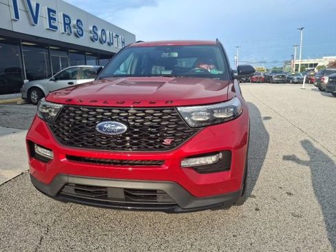 Used 2023 Ford Explorer ST w/ Equipment Group 401A AWD/4WD image 2
