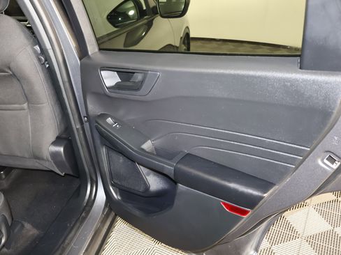 Used 2025 Ford Escape Active image 43