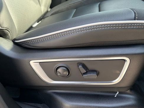 New 2026 RAM 1500 Laramie AWD/4WD image 29