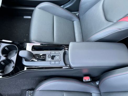 New 2026 Toyota Prius Plug-In Hybrid image 27