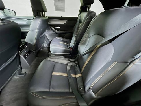 Used 2024 MAZDA CX-90 3.3 Turbo S w/ Premium Package image 21