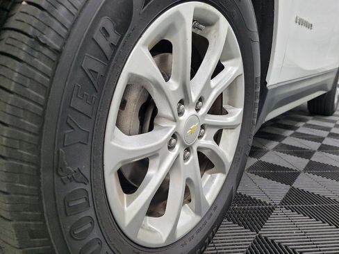 Used 2018 Chevrolet Equinox LS AWD/4WD image 31