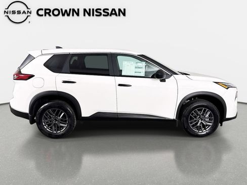 New 2026 Nissan Rogue S FWD image 4