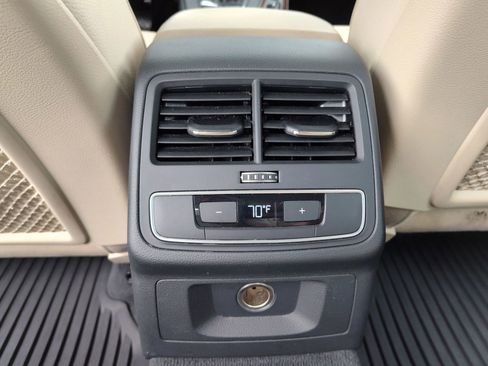 Used 2017 Audi A4 2.0T Premium w/ Audi MMI Navigation Plus AWD/4WD image 21