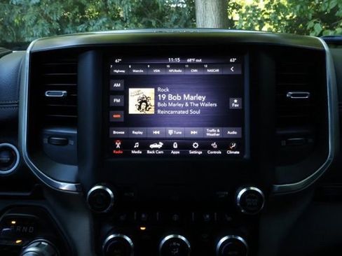 Used 2021 RAM 1500 Laramie image 9