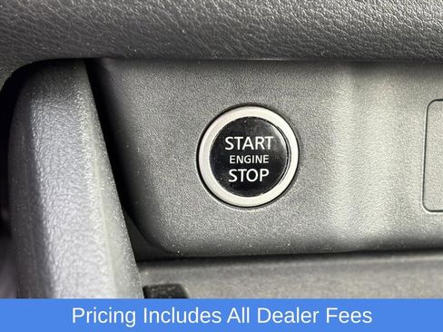 Used 2023 Nissan Rogue S AWD/4WD image 15