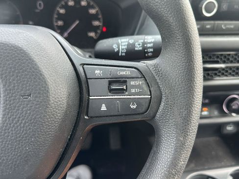 Used 2024 Honda HR-V LX image 12