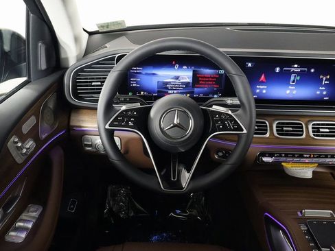 New 2026 Mercedes-Benz GLE 350 4MATIC image 3