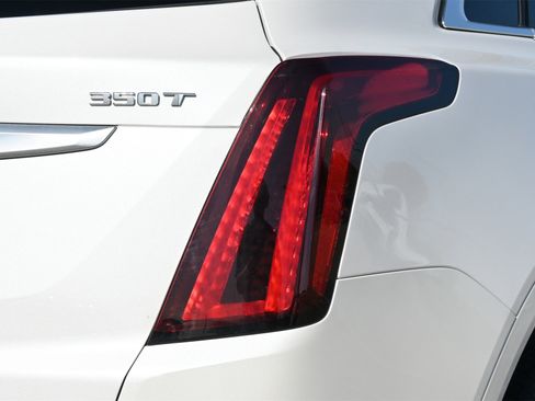 Used 2023 Cadillac XT5 Premium Luxury image 22