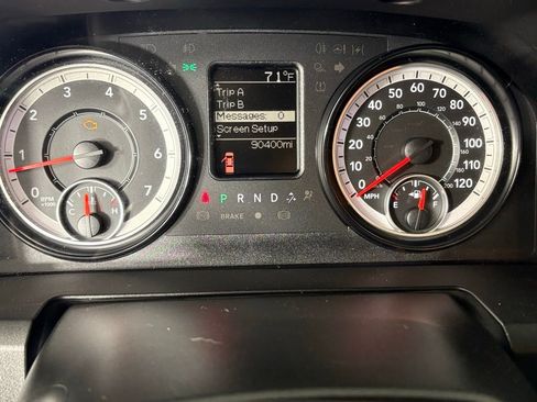 Used 2017 RAM 1500 Tradesman image 21