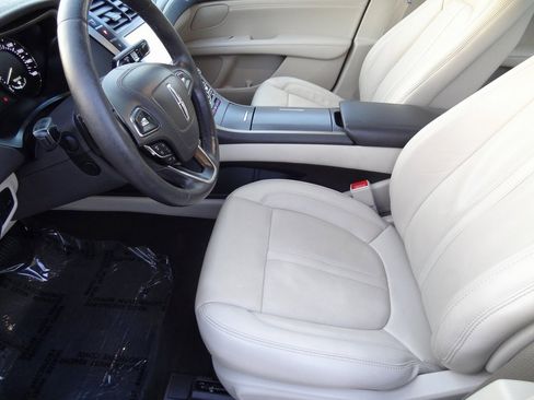 Certified 2020 Lincoln MKZ Reserve w/ Elements Package image 9