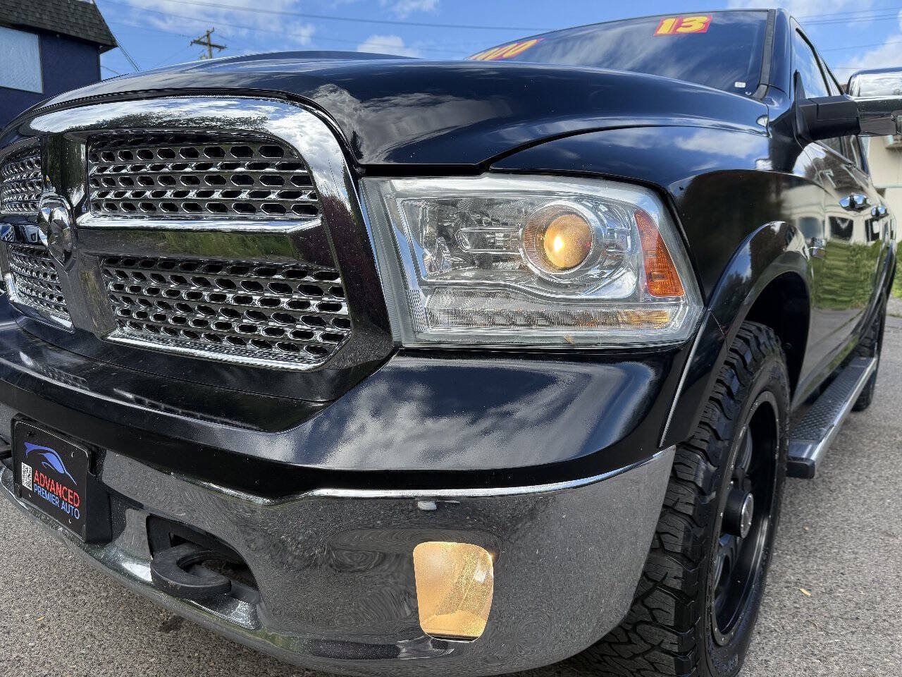 Used 2013 RAM 1500 Laramie w/ Convenience Group AWD/4WD image 24