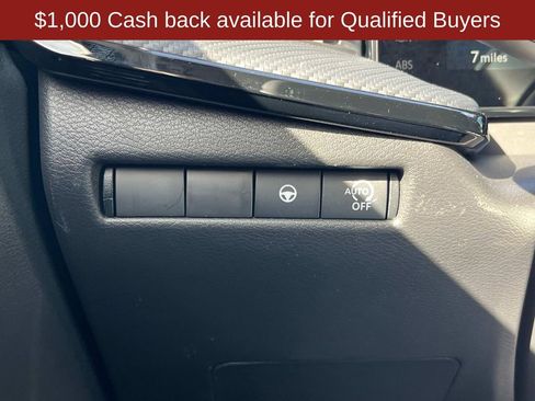 New 2026 Nissan Kicks SR w/ Cold Weather Package image 29