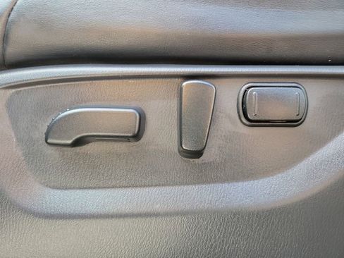 Used 2024 Nissan Armada SV RWD image 16