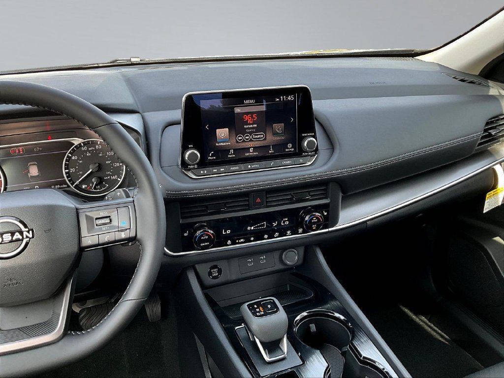 New 2026 Nissan Rogue Dark Armor AWD/4WD image 6