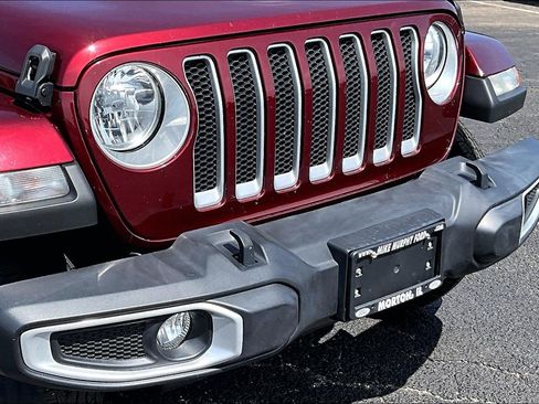 Used 2021 Jeep Wrangler Unlimited Sahara w/ Cold Weather Group AWD/4WD image 30