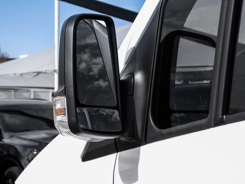 Used 2015 Mercedes-Benz Sprinter 3500 w/ High Idle Fixed Package image 40