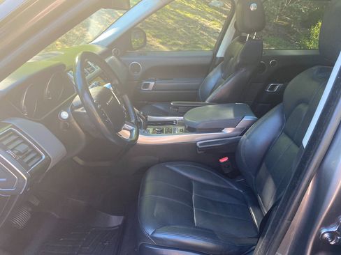 Used 2015 Land Rover Range Rover Sport HSE image 10