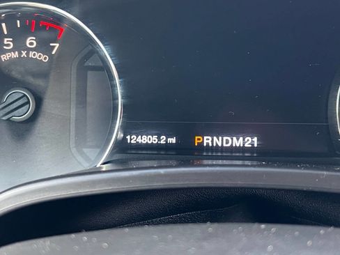 Used 2017 Ford F150 Lariat image 20