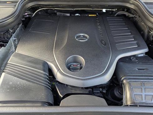 Used 2026 Mercedes-Benz GLS 450 4MATIC image 22