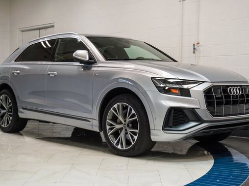 Used 2021 Audi Q8 Premium Plus image 5