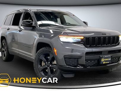 Used 2023 Jeep Grand Cherokee L Laredo