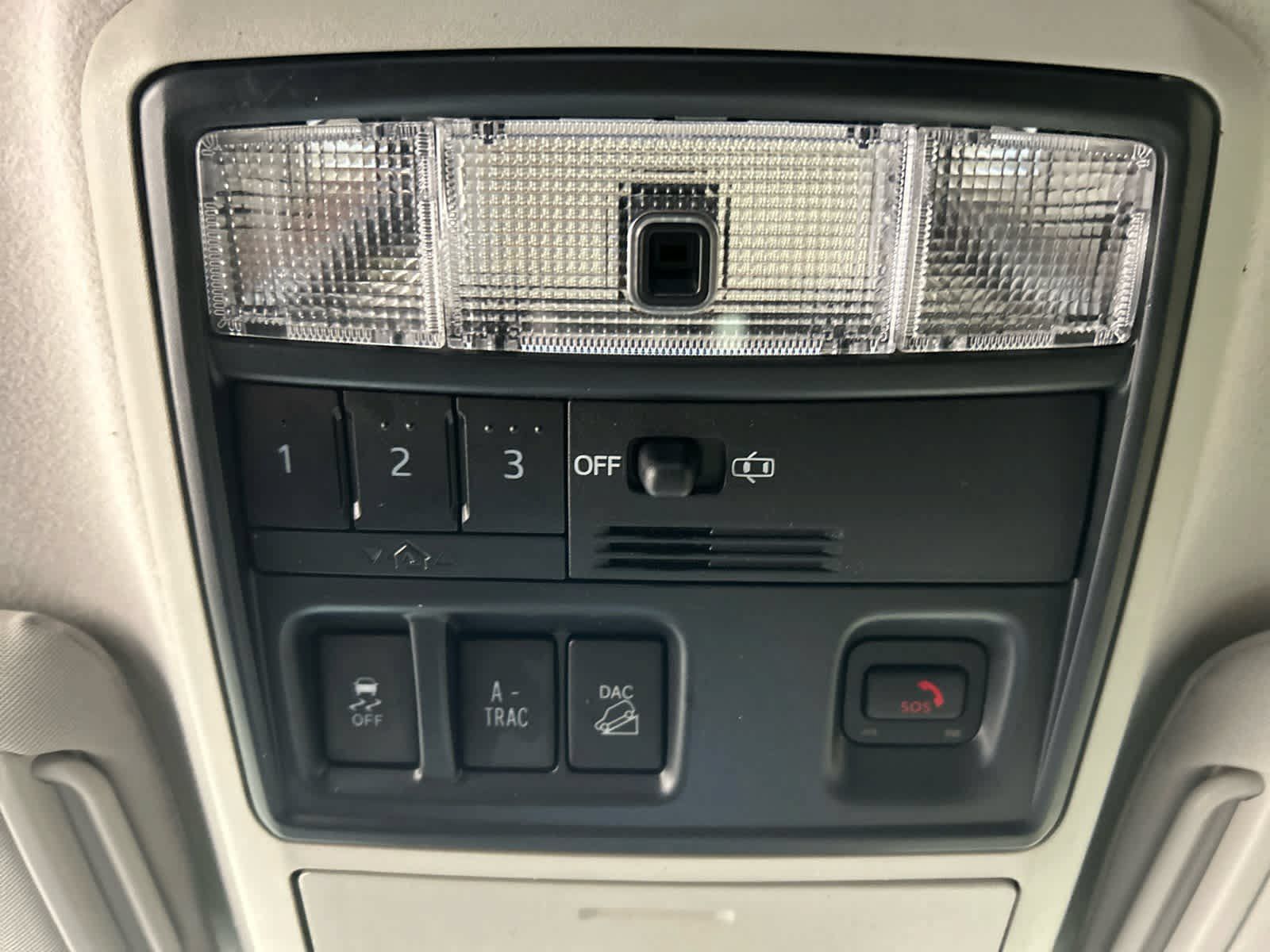 Used 2022 Toyota 4Runner TRD Sport w/ Technology Package AWD/4WD image 6