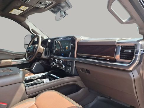 Used 2023 Ford F250 King Ranch image 14