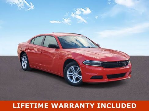 Used 2023 Dodge Charger SXT image 1