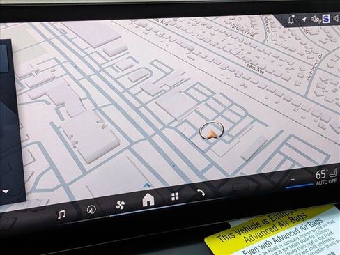 Used 2025 BMW X3 xDrive30i w/ Convenience Package image 14