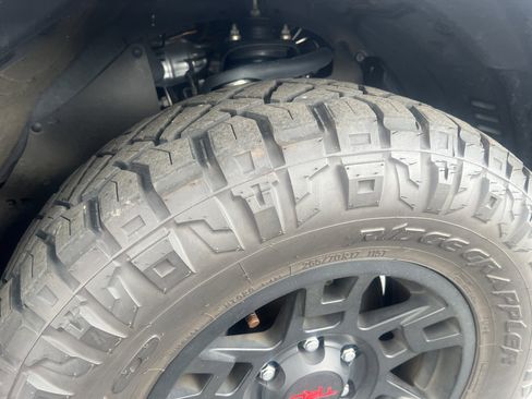 Used 2024 Toyota 4Runner TRD Off-Road Premium w/ Moonroof Package AWD/4WD image 14