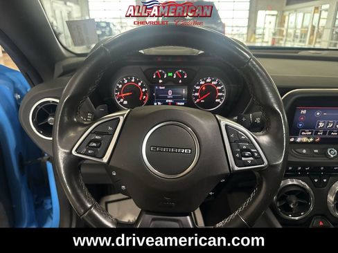 Used 2022 Chevrolet Camaro LT w/ Technology Package image 12