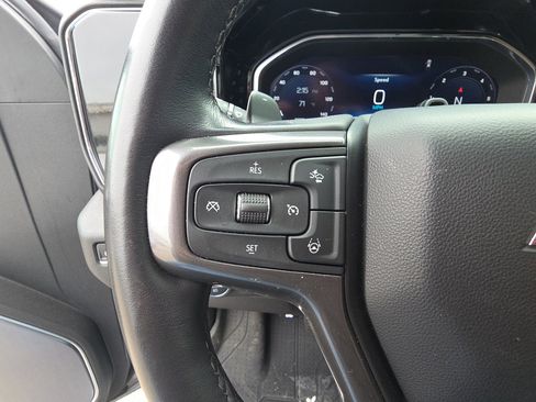 Used 2025 Chevrolet Silverado 1500 High Country AWD/4WD image 19