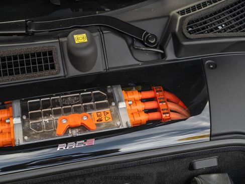 Used 2025 Ferrari SF90 Spider image 77