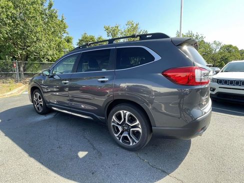 Used 2023 Subaru Ascent Touring AWD/4WD image 12
