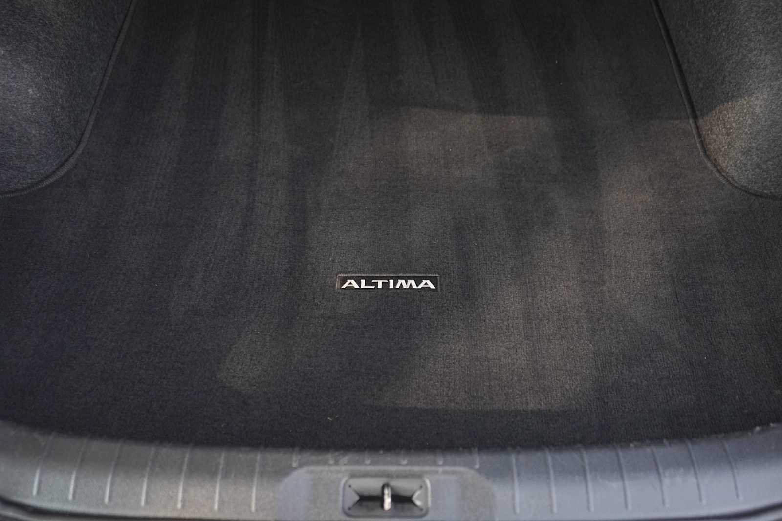 Used 2022 Nissan Altima 2.5 SR AWD/4WD image 27