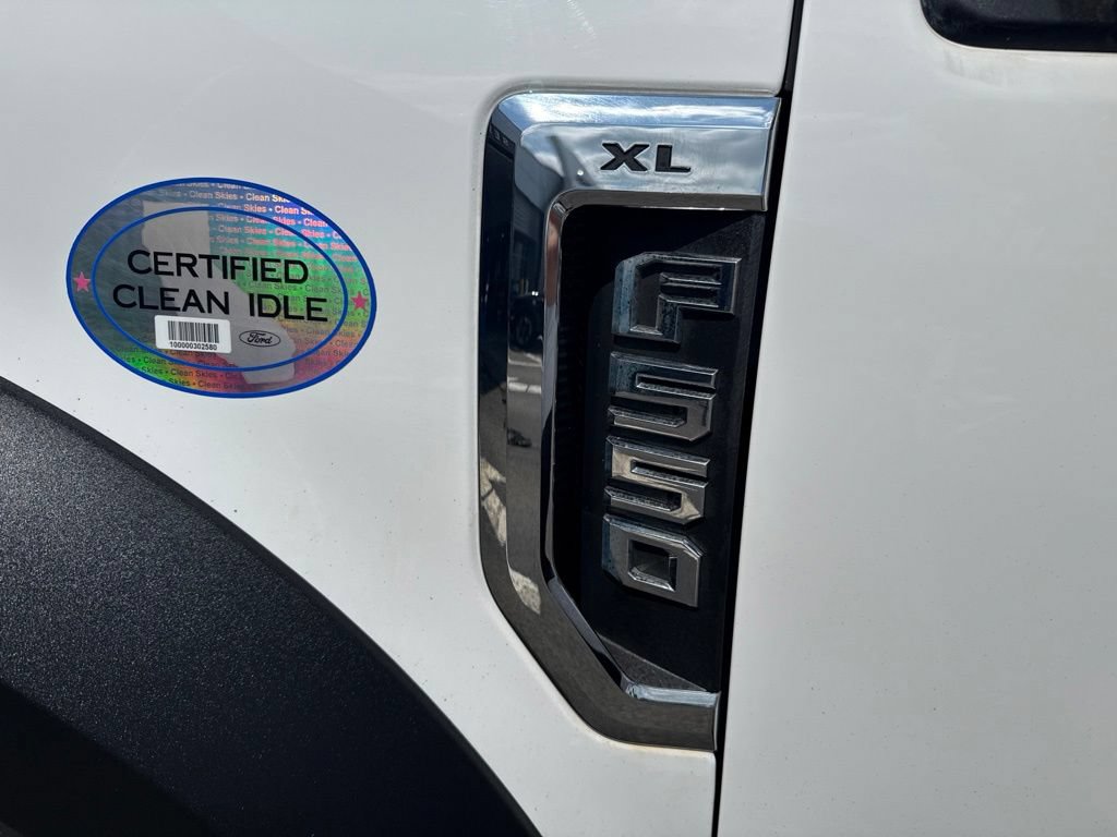 Used 2019 Ford F550 4x4 Regular Cab Super Duty image 10