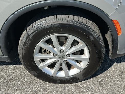 Used 2021 Dodge Durango SXT w/ 3rd Row Seating Group AWD/4WD image 9