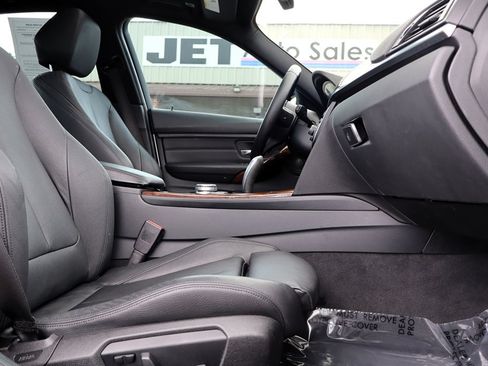 Used 2015 BMW 328i Sedan RWD image 15