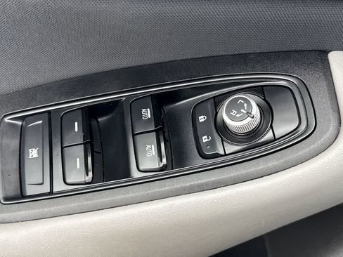 Used 2024 Subaru Outback Premium AWD/4WD image 15