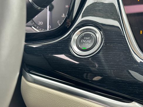 Certified 2025 Cadillac XT6 Premium Luxury image 23