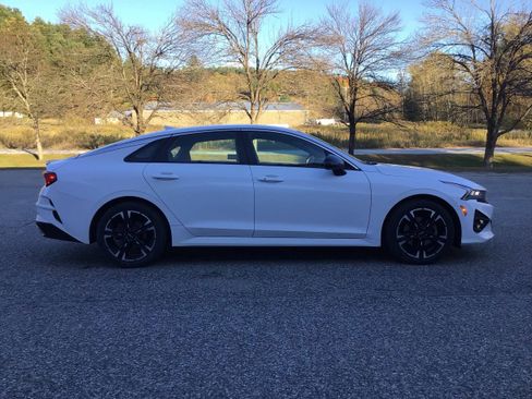 Used 2024 Kia K5 GT-Line w/ GT-Line Premium Package image 8