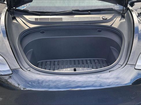 Used 2021 Tesla Model 3 Performance image 9
