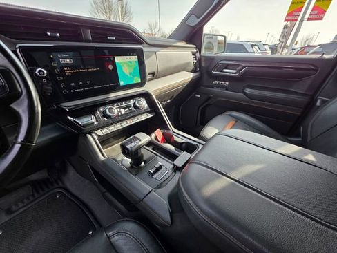 Used 2023 GMC Sierra 1500 AT4 w/ Technology Package image 25