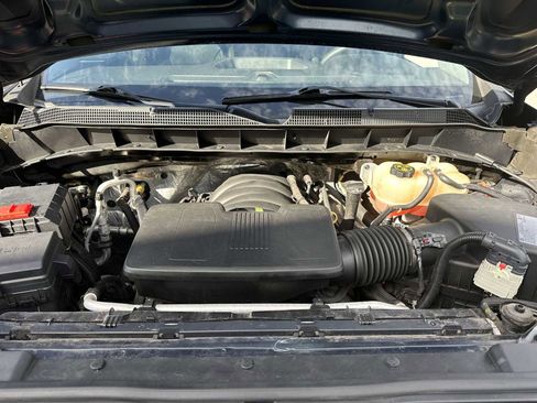 Used 2020 Chevrolet Silverado 1500 Custom w/ Custom Value Package RWD image 13