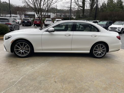 Certified 2022 Mercedes-Benz E 450 4MATIC Sedan image 13