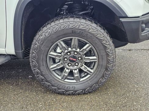 New 2026 GMC Sierra 1500 AT4X image 47