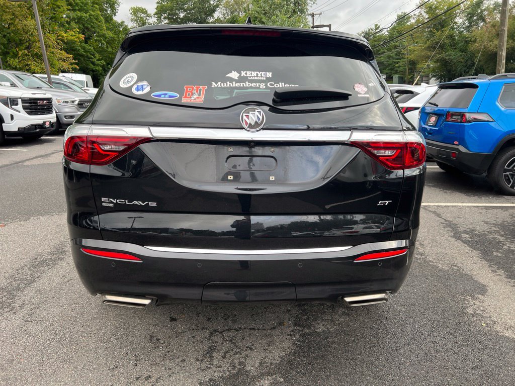 Used 2024 Buick Enclave Essence w/ Experience Buick Package AWD/4WD image 6