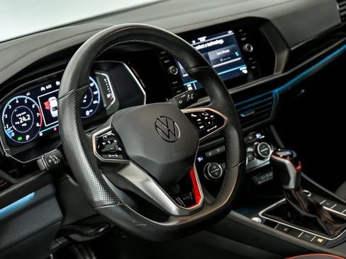 Used 2024 Volkswagen Jetta GLI 40th Anniversary Edition image 14